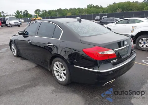 2013 Hyundai Genesis 3.8 z USA, uszkodzony, nr VIN KMHGC4DD8DU256567